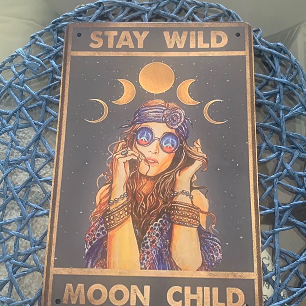 Moon child sign